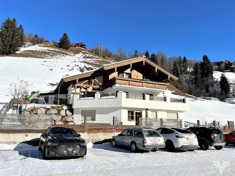 Alpiner Lifestyle! Einfamilienhaus mit zusätzlicher Einliegerwohnung in Saalbach
