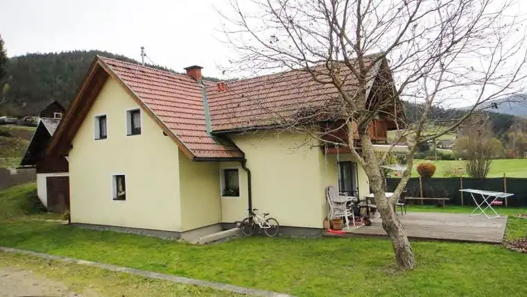 Nettes Wohnhaus in ruhiger, sonnigen Lage am Waldrand in Naturpark Gurktal