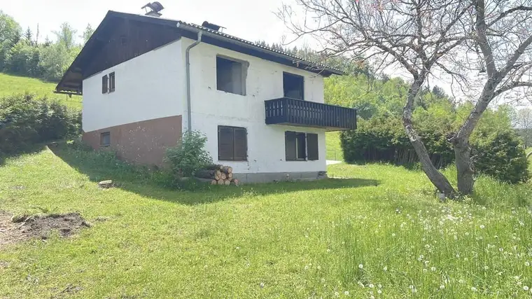 GELEGENHEIT, Haus mit Brandschaden in Ruhelage (Zustand: Sehr sanierungsbedürftig (ROHBAU)