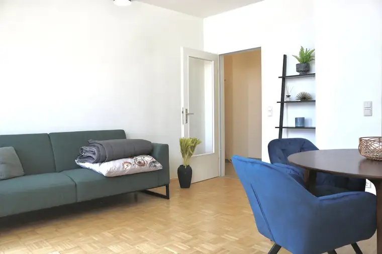 Gamlitz! Perfekt für Ferienvermietung! Traumhafte Dachgeschosswohnung im Herzen von Gamlitz!