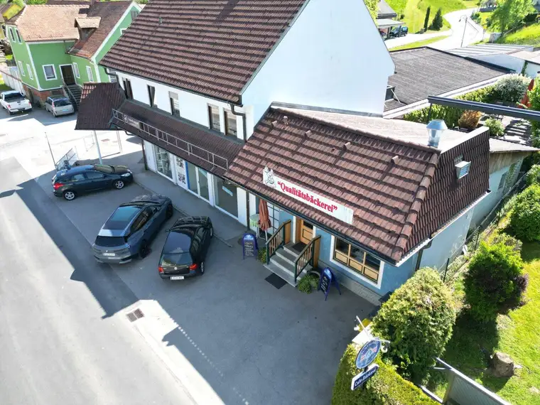 Stallhofen Top Lage, Bäckerei, Café, Firmenstandort, Geschäftslokal, Doppelhaus mit großem Potenzial, ca. 78,00 m², 4 Räume, Grund 287 m²