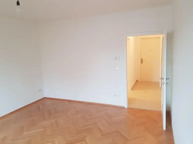 PERFEKTE ANLEGERWOHNUNG IM ANNENVIERTEL-GENERALIESIERT, RUHIG UND BESTENS AUSGESTATTET!