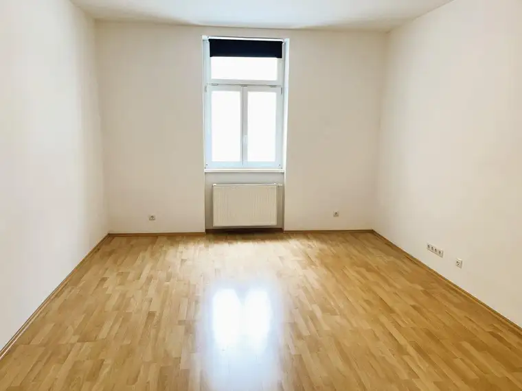 Günstige 2 Zimmer-Wohnung zwischen Lendplatz und Hauptbahnhof, WG-fähig!!