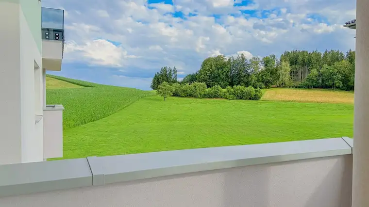 Moderne Neubauwohnung mit schöner Aussicht in Atzbach