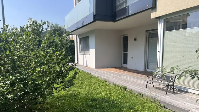 Traumhafte Gartenwohnung in Seenähe