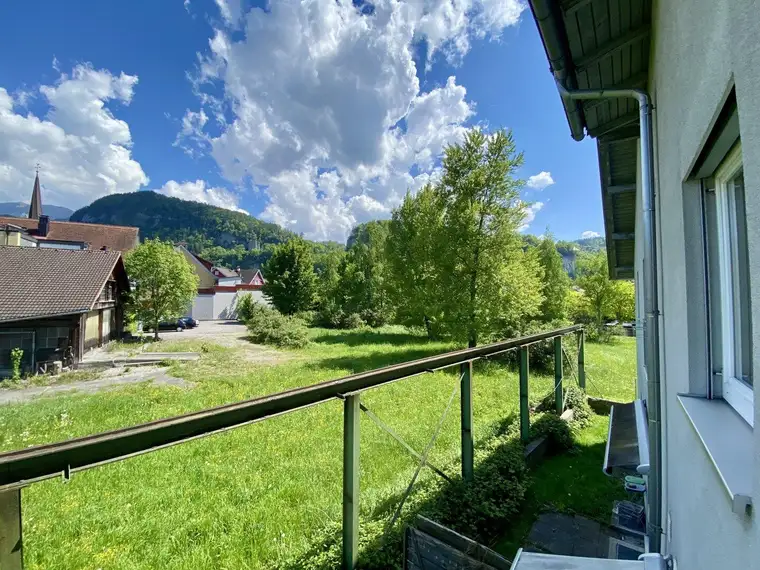 Doga Sevim, DOMUS IMMOBILIEN KG
