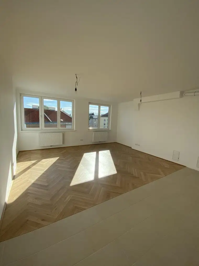 sanierte 2 Zimmerwohnung beim Bahnhof Floridsdorf