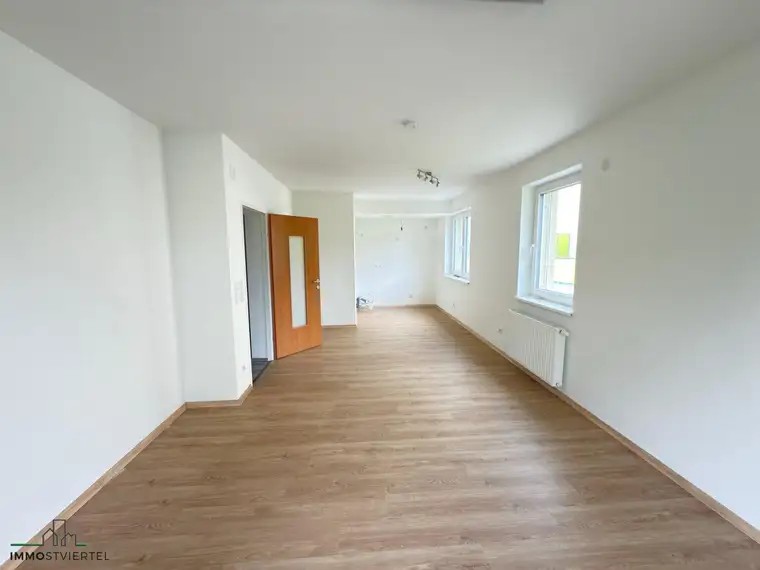 Neubauwohnung in guter Lage mit Balkon!