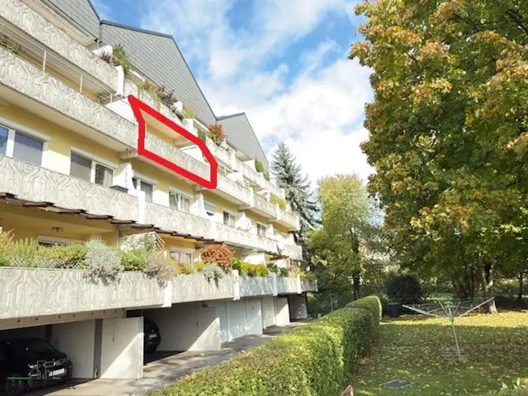 Gepflegte Eigentumswohnung mit Loggia in bester Lage!