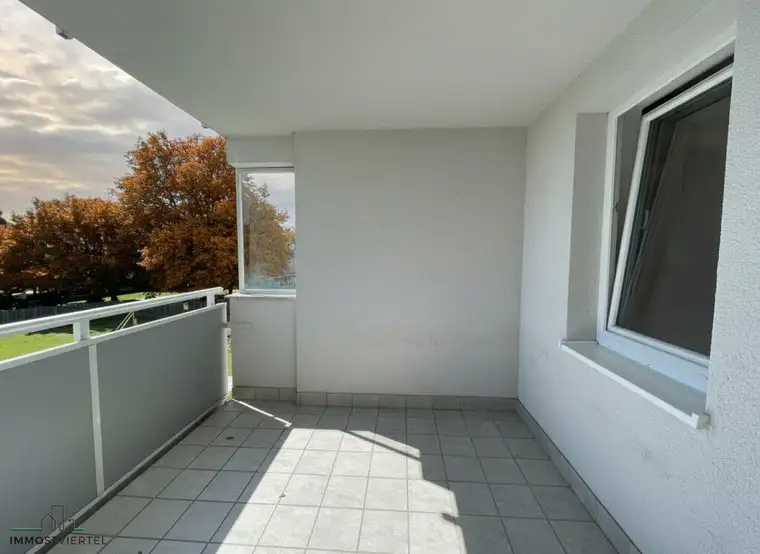 Große gepflegte Mietwohnung mit Loggia in Ybbs!