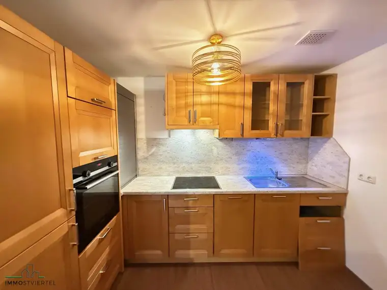 Große Genossenschaftsmietwohnung mit Balkon in zentraler Lage in Ybbs!