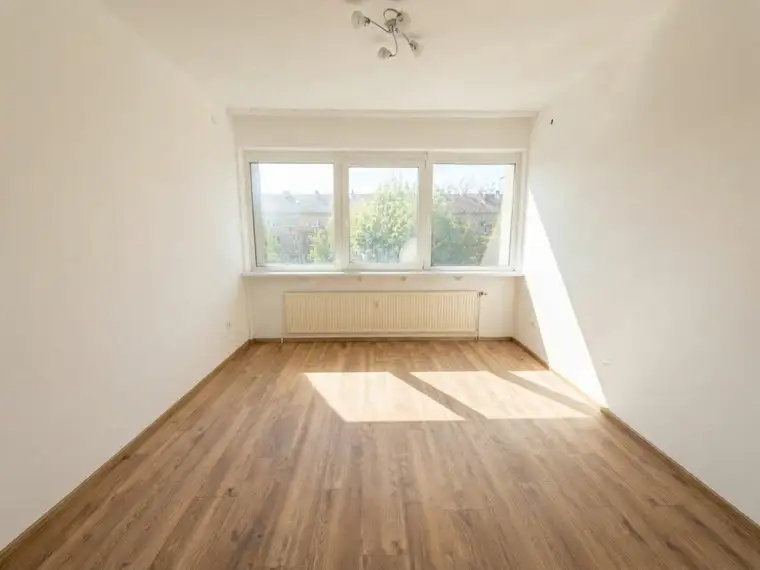 Charmante &amp; kompakte 1-Zimmer-Garçonnière in Wels