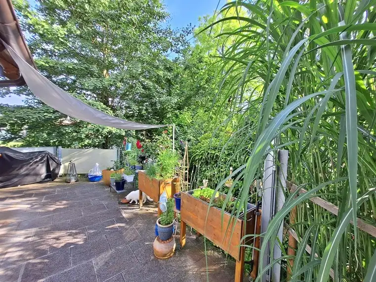 AIGEN-KAILAGE: Einfamilienhaus mit idyllischem Garten in absoluter Sonnenruhelage