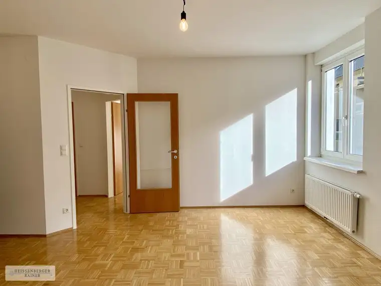 VOLKSGARTEN nähe /// LENDPLATZ /// DIE PERFEKTE STADTWOHNUNG mit ALLGEMEINGARTEN