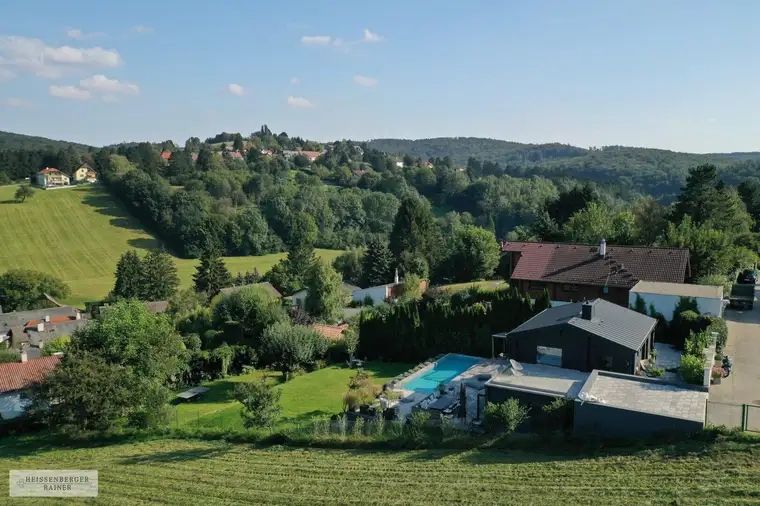 SONNE, NATUR UND TRAUMHAFTE AUSBLICKE /// DIE JAHRESZEITEN GENIESSEN /// DESIGNHIGHLIGHT IM WIENERWALD