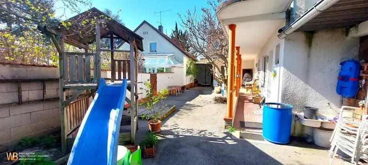 Beste Lage Neusiedl am See: 3 Terrassen, 10 Zimmer, 230m² Wohnfläche, Garten &amp; Seeblick