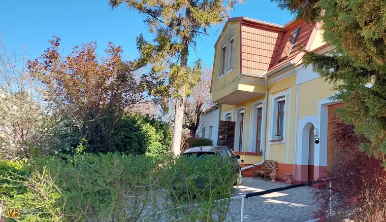 230m² Wohnfläche, 10 Zimmer, 3 Terrassen, Garten &amp; Seeblick