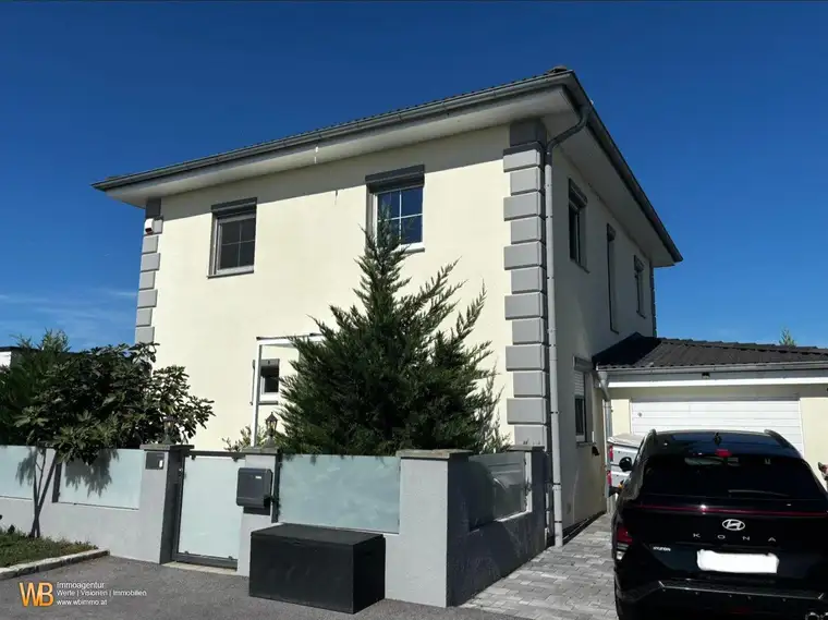 Energiesparhaus, Ruhelage, Pool: 120m²+40m² WFL +108m² Halle/Garage