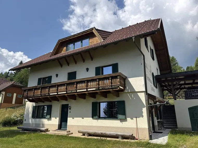 TRAUMLAGE ! FERIENIMMOBILIE! / Zweitwohnsitz!! Apartments direkt an der Skipiste – Hochrindl