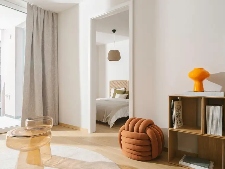 2-ZIMMER-WOHNUNG MIT FREIFLÄCHE