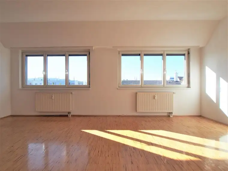 Charmante 1-Zimmer Wohnung mit Fernblick - Fernwärme! U6 Siebenhirten direkt ums Eck!
