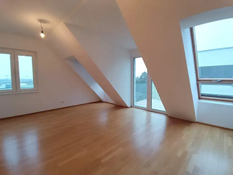 Neubau! Siedlung Rustenfeld! 2-Zimmer Wohnung im DG mit Dachterrasse! ! Stellplatz in Tiefgarage optional verfügbar!
