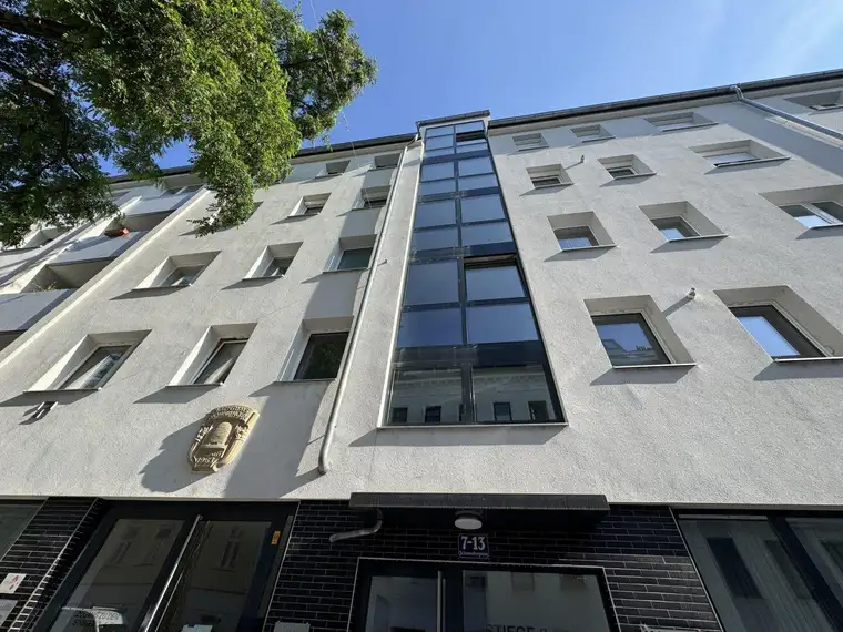 Charmante 3-Zimmer-Wohnung in 1150 Wien – Ihr Sanierungsprojekt zum Traumheim!
