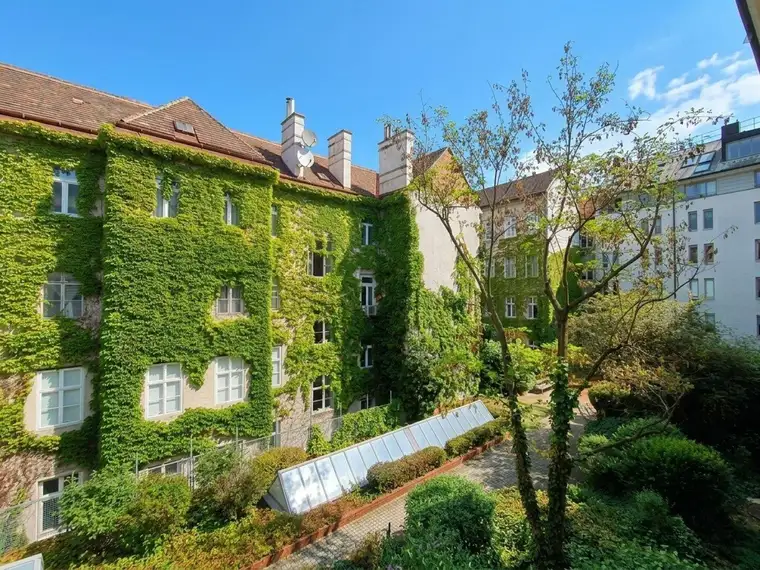 Charmante 3-Zimmer Wohnung im Neubau mit Ruhelage und Grünblick in den Innenhof! Nähe U6 Thaliastraße!