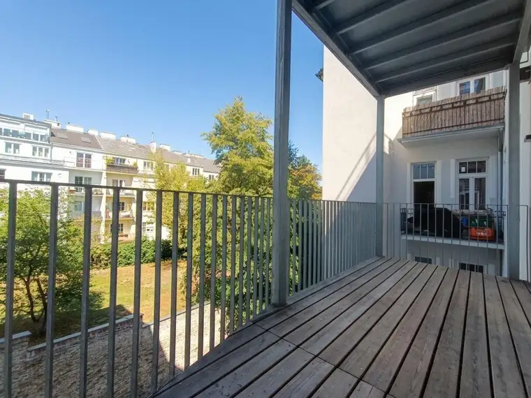 Unbefristet! Moderne 4-Zimmer Wohnung mit Balkon &amp; Innenhoflage in Döbling!
