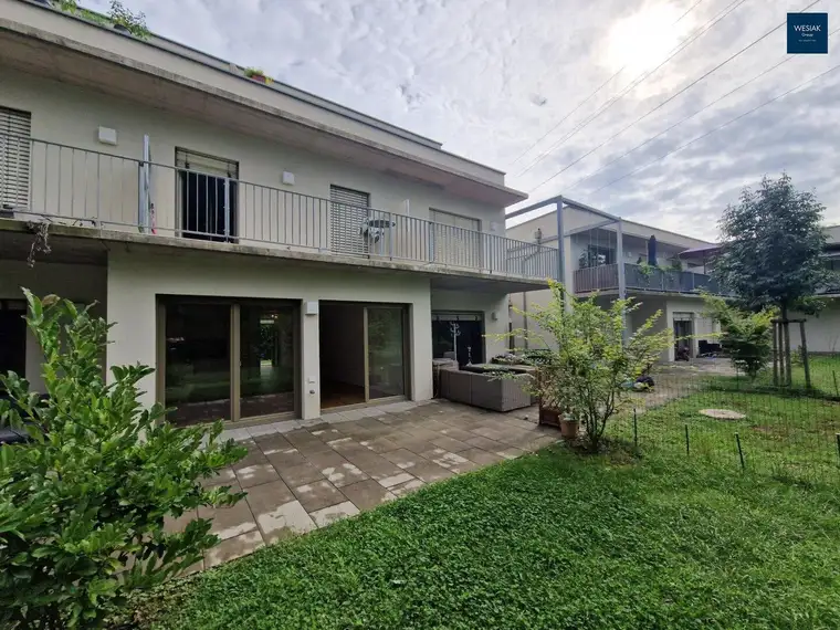Exklusive Single- oder Pärchenwohnung mit Balkon in Liebenau