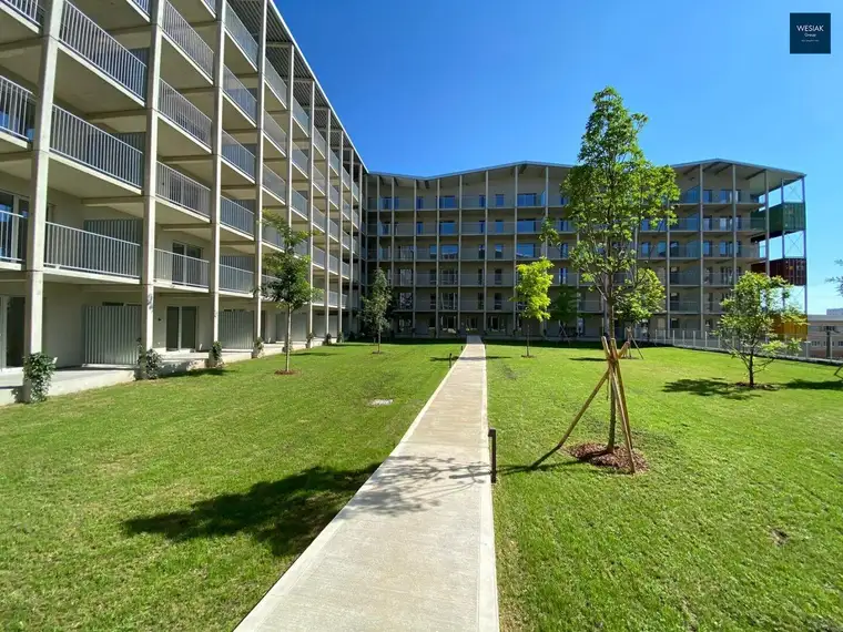 Smart City Süd Top 137: Perfektes Zuhause: 3-Zimmer-Wohnung mit großem Balkon - Innenhofblick