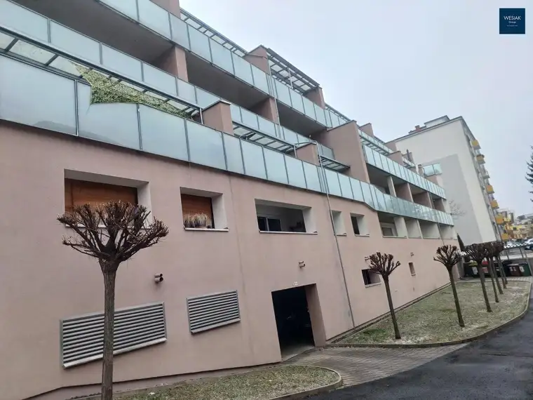 Flurgasse 23 - Garagenplatz zu vermieten