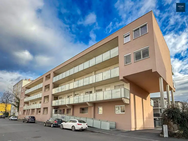 Flurgasse 23/21 - Helle 2 Zimmer Wohnung mit Balkon