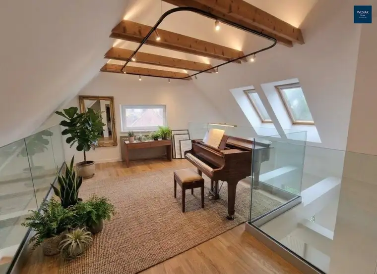 EXKLUSIVE MAISONETTE nach hochwertiger Sanierung mit Balkon in Graz-Mariatrost