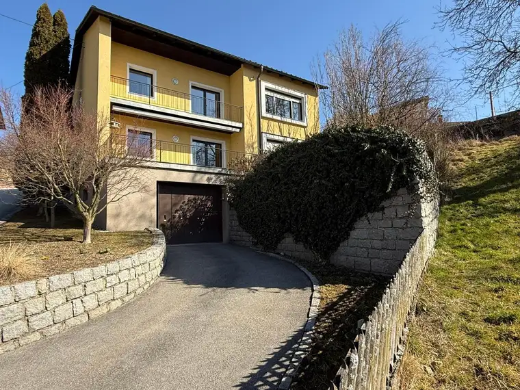 Zwei Wohneinheiten, ein Zuhause – vielseitiges Familiendomizil im begehrten Zaubertal