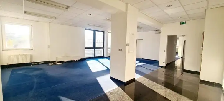 5020, Hellbrunner Straße / Großzügige und helle Bürofläche mit Festungsblick - Top 2