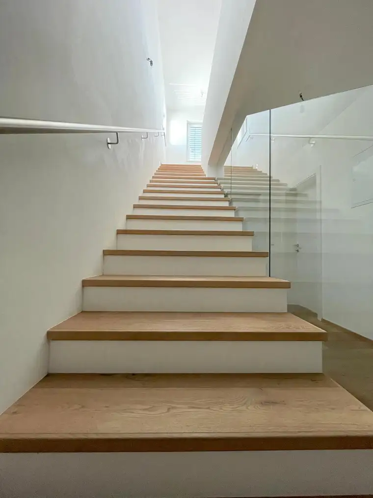 4-Zimmer High-End-Wohnung auf 2 Ebenen - stilvoll, ruhig &amp; mitten in Villach