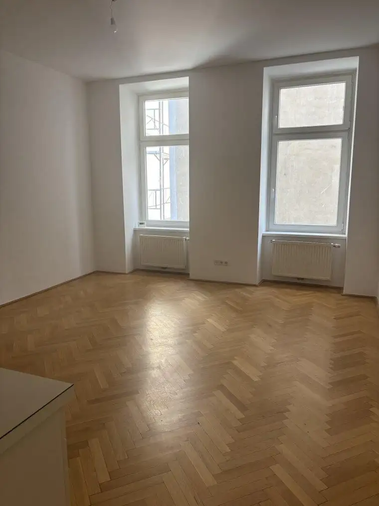 Sehr ruhiges Altbauarpartment ca. 43m² in Toplage 1090 Wien !
