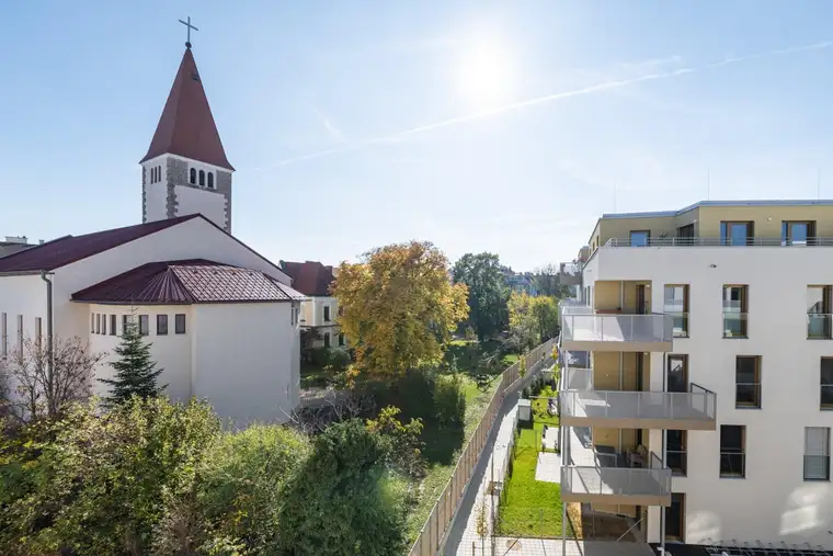 PROVISIONSFREI! Exklusiver 3-Zimmer-Wohntraum mit Fern- und Grünblick inkl. Balkon