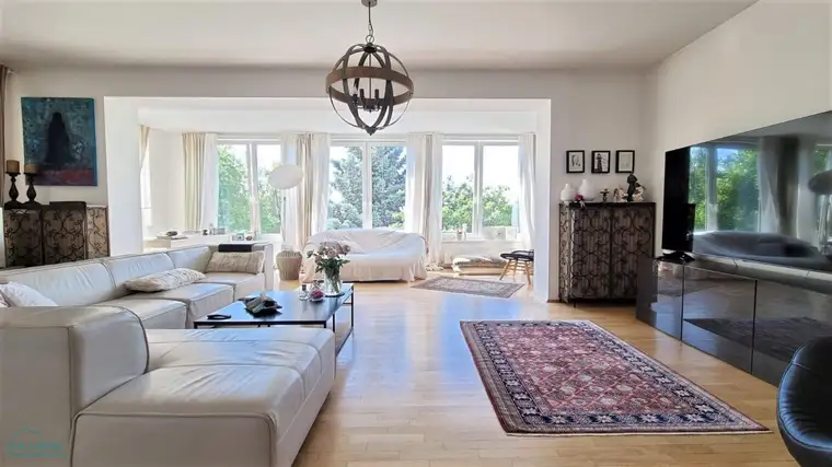 EINFAMILIENHAUS MIT GARTEN UND POOL - BEZUG AB MITTE SEPTEMBER 2025