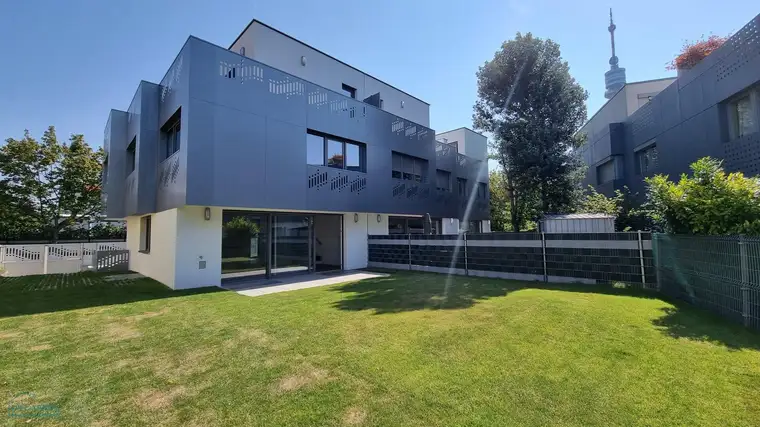 GROSSZÜGIGES FAMILIENHAUS NAHE DEM DONAUPARK/ VIC