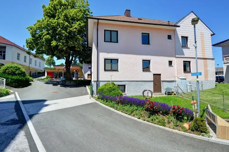 Sommertraum - Einfamilienhaus in Hochneukirchen
