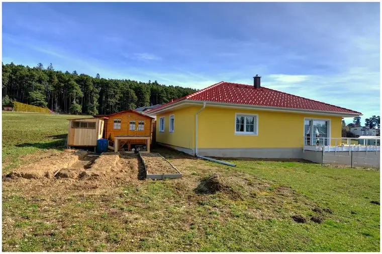 Charmantes Einfamilienhaus in Hollenthon