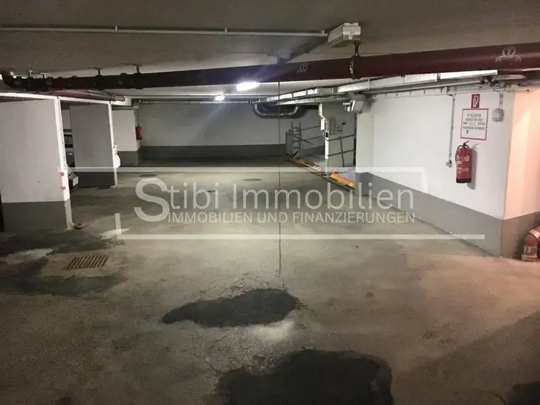 Neuer Preis!!! KFZ Tiefgaragenplatz in der Wallrißstraße 1180 Wien zu verkaufen