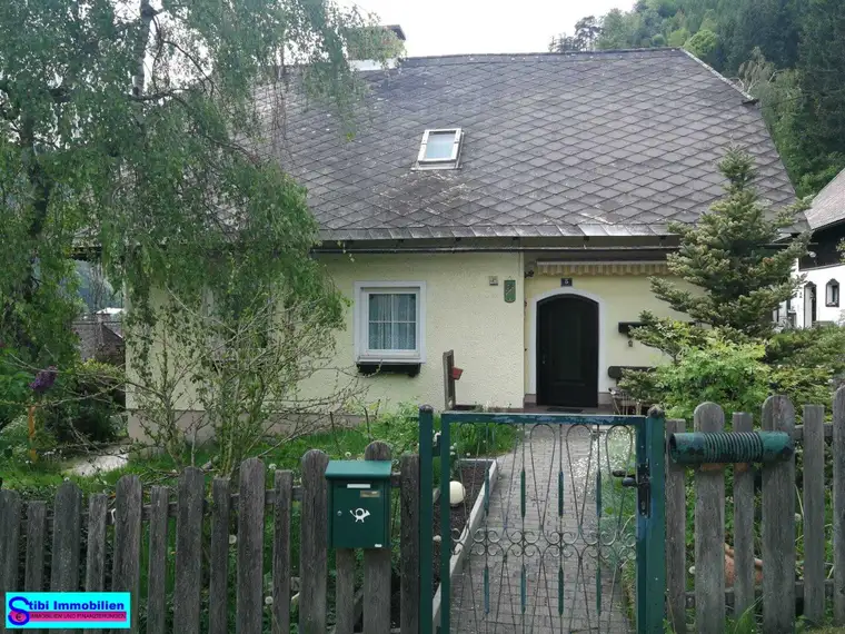 Schönes Haus in sonniger und ruhiger Gegend von Mautern in Steiermark zum Verkauf
