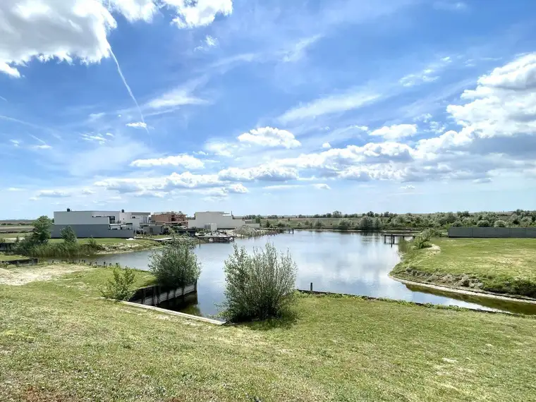Wohnen am Neusiedlersee - Seegrundstück in Oggau