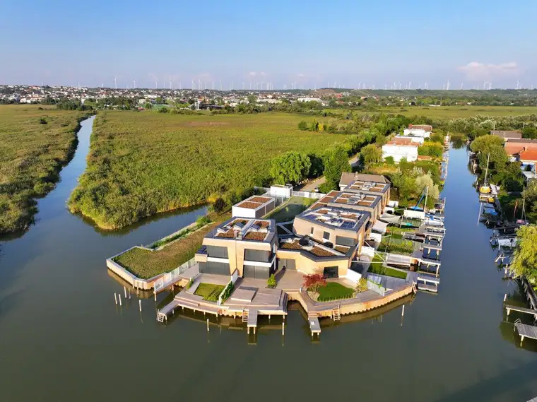 Exklusive Seevilla in Premiumlage am Neusiedlersee – möbliert/teilmöbliert zu mieten