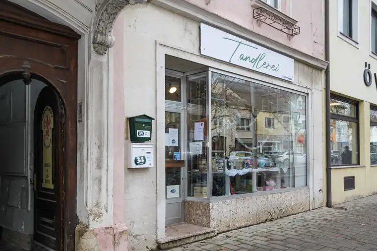Geschäftslokal am Hauptplatz von Neusiedl am See