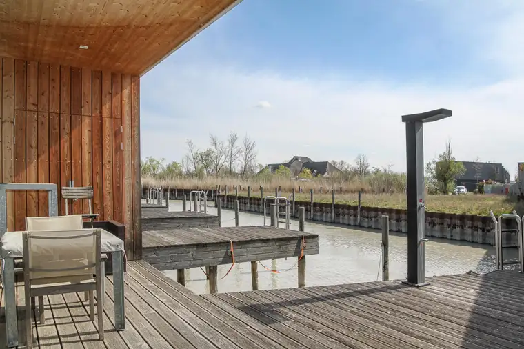 Seeapartement in der Lagunensiedlung in Neusiedl am See