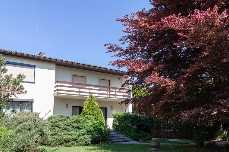 Wohnhaus in zentraler Lage in Parndorf zu verkaufen